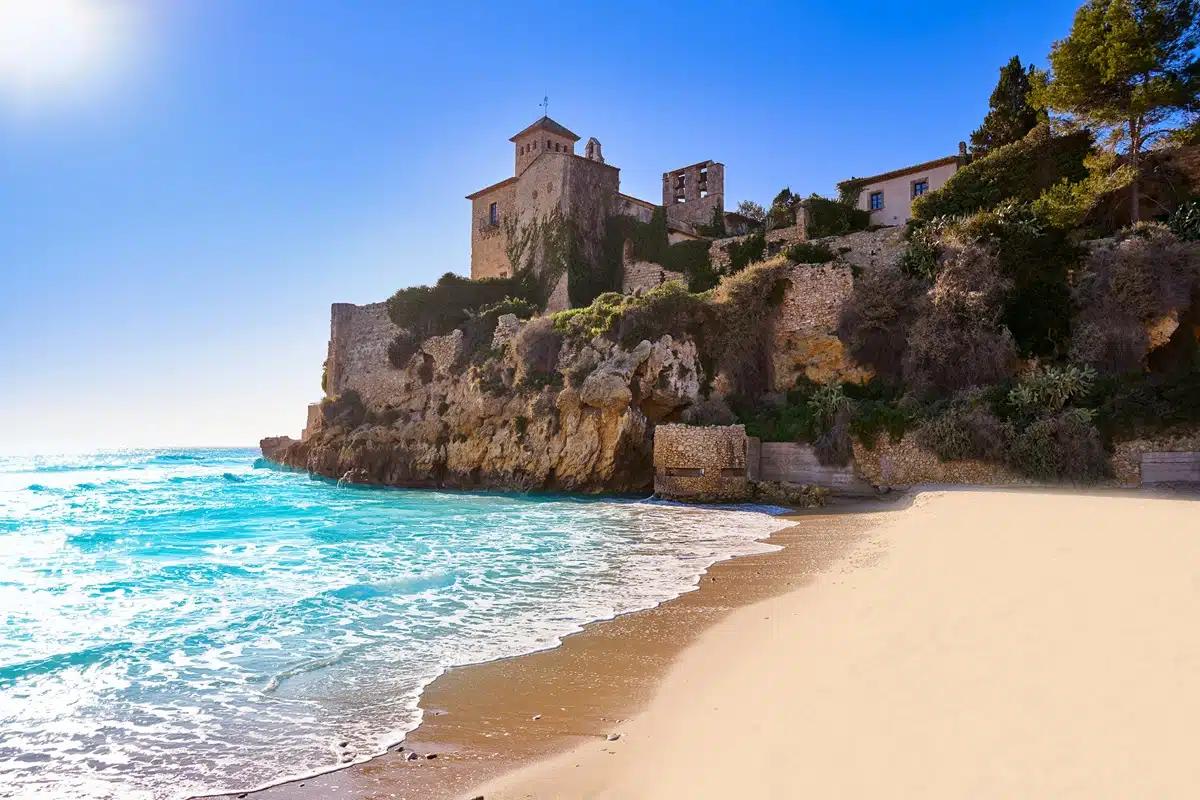 sitges y alrededores turismo - Cómo llegar desde Sitges, España a los pueblos más cercanos de Barcelona