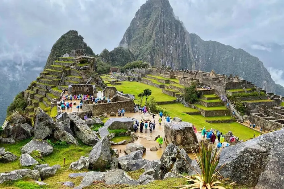 beneficios para el turismo en perú esfuerzos públicos y privados - Cómo se benefician los ciudadanos peruanos del turismo en el país