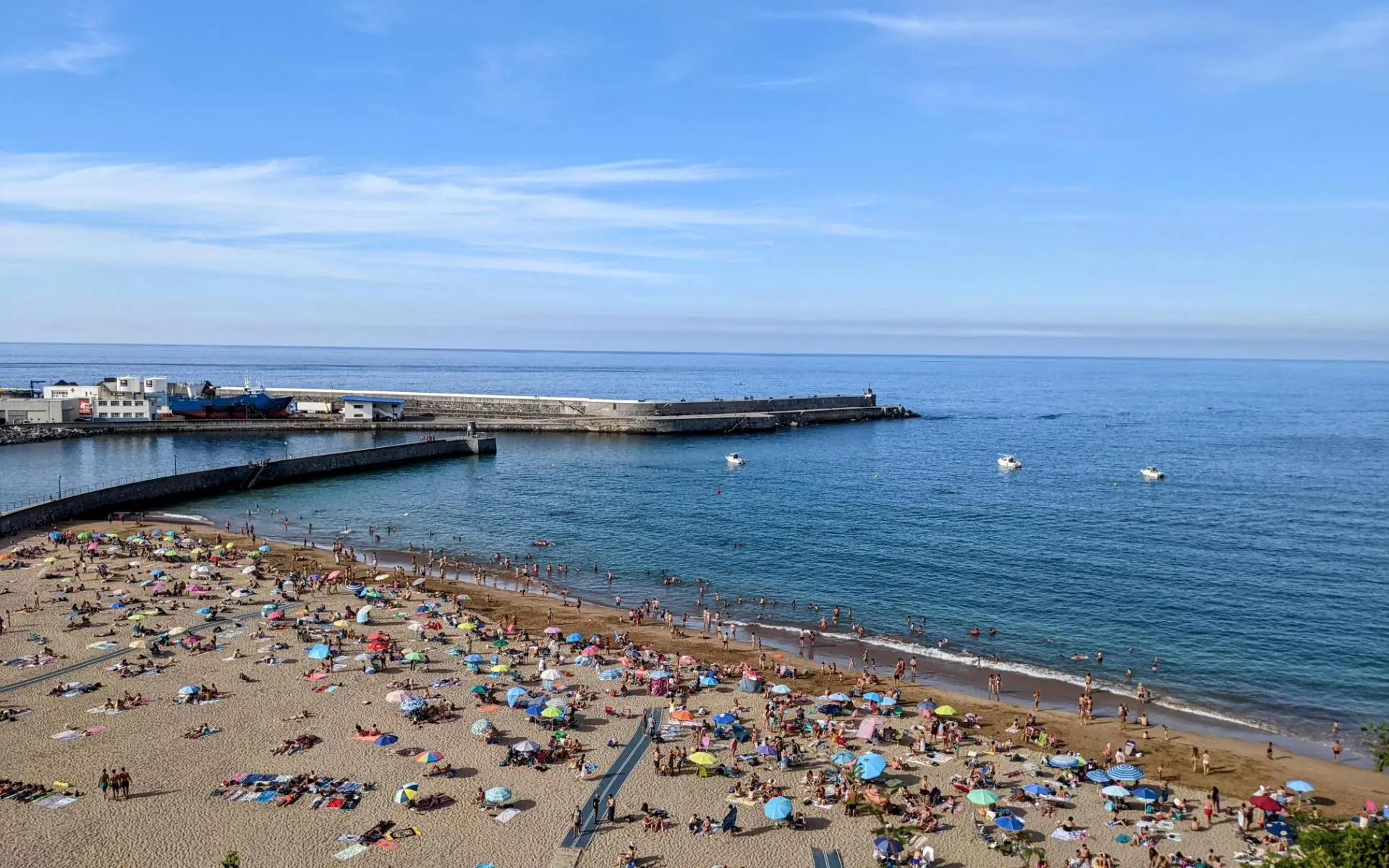 ondarroa turismo - Cómo se llama la playa de Ondarroa