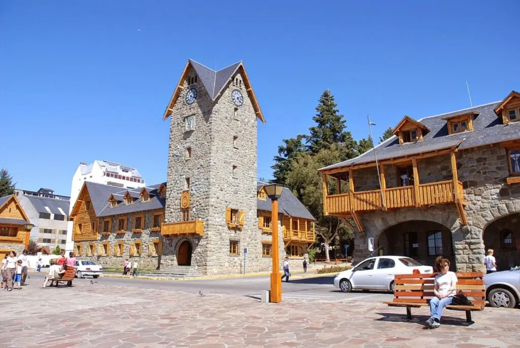 Centro Cívico Bariloche: Turismo, Historia y Atracciones - Cómo se llama la plaza del centro de Bariloche centro civico bariloche turismo - Cómo se llama la plaza del centro de Bariloche