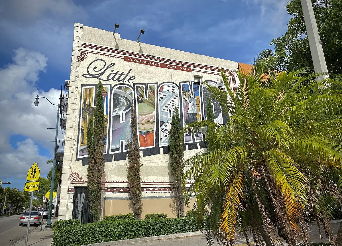 pagina oficial de turismo de la ciudad de miami - Cuál es la diferencia entre el condado de Miami-Dade y la ciudad de Miami