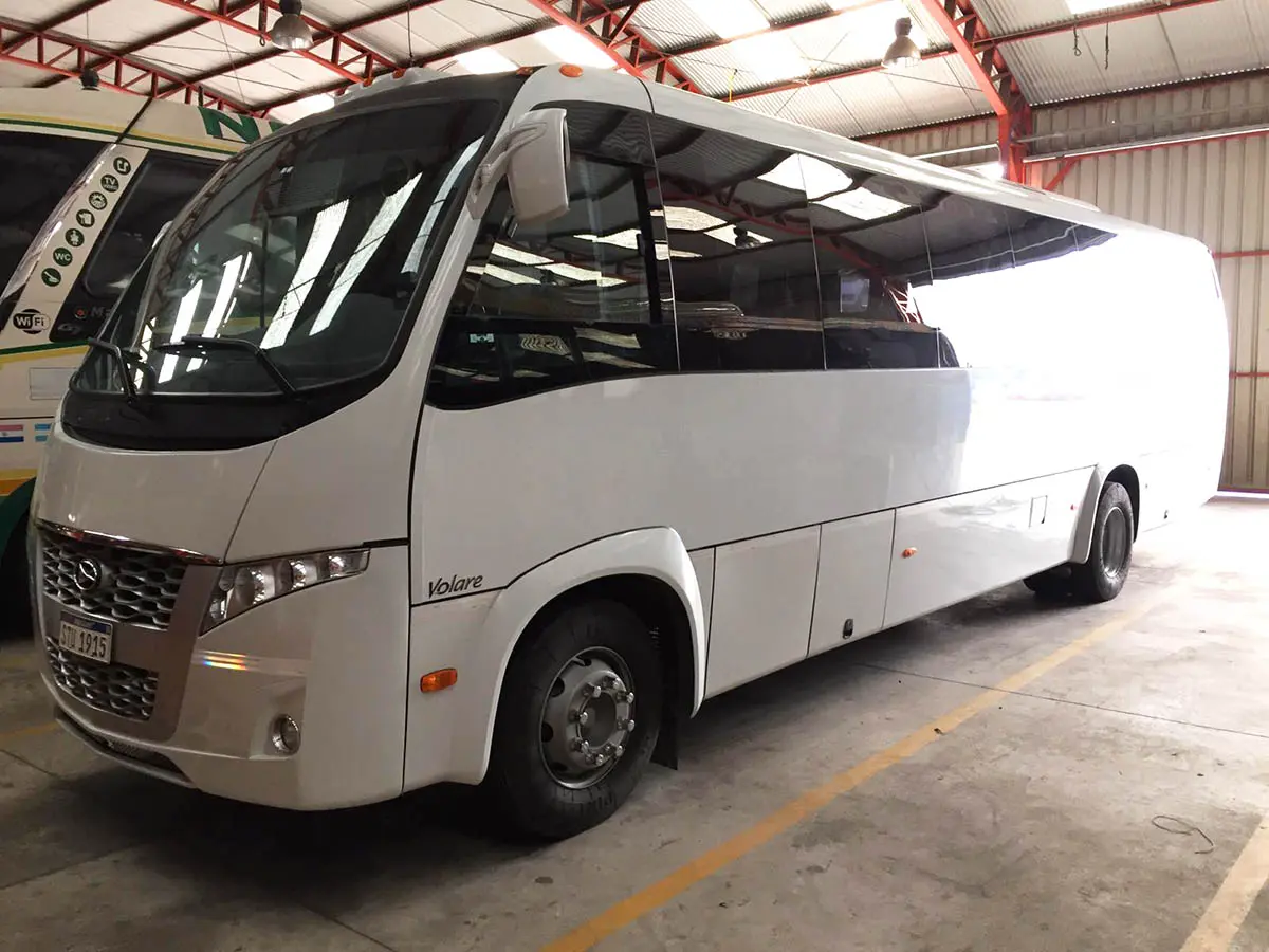 empresas de transporte de turismo en uruguay - Cuál es la empresa de omnibus más grande de Uruguay