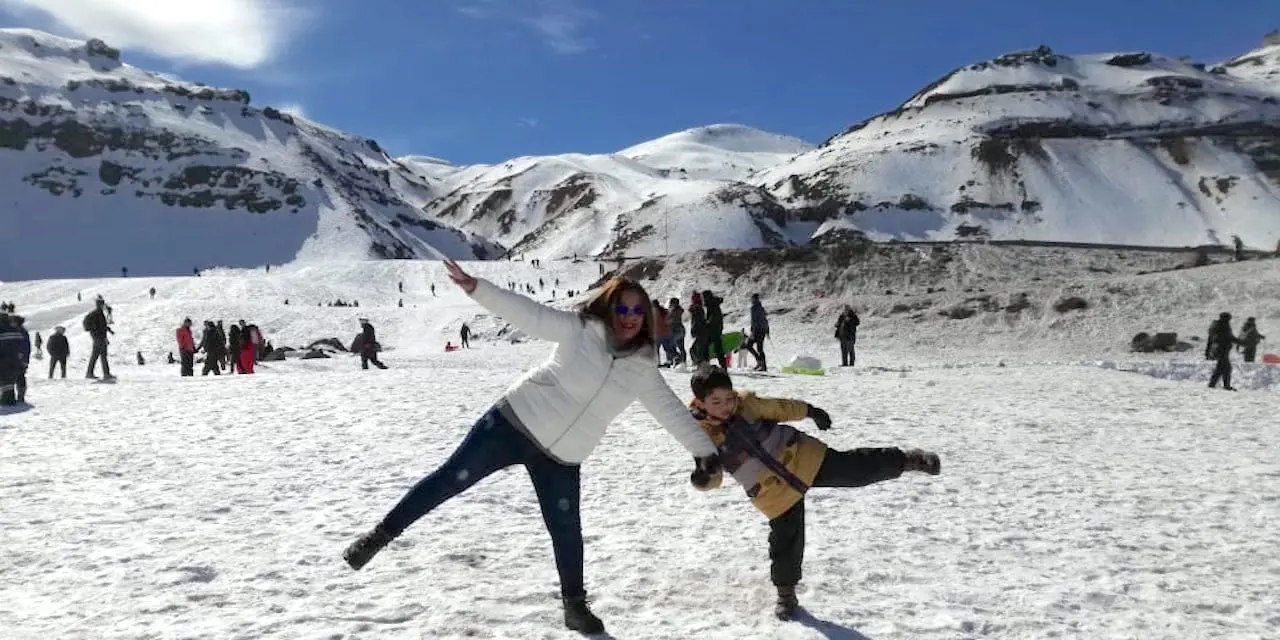 semana de turismo nieve uruguay santiago de chile - Cuándo empieza a nevar en Santiago de Chile