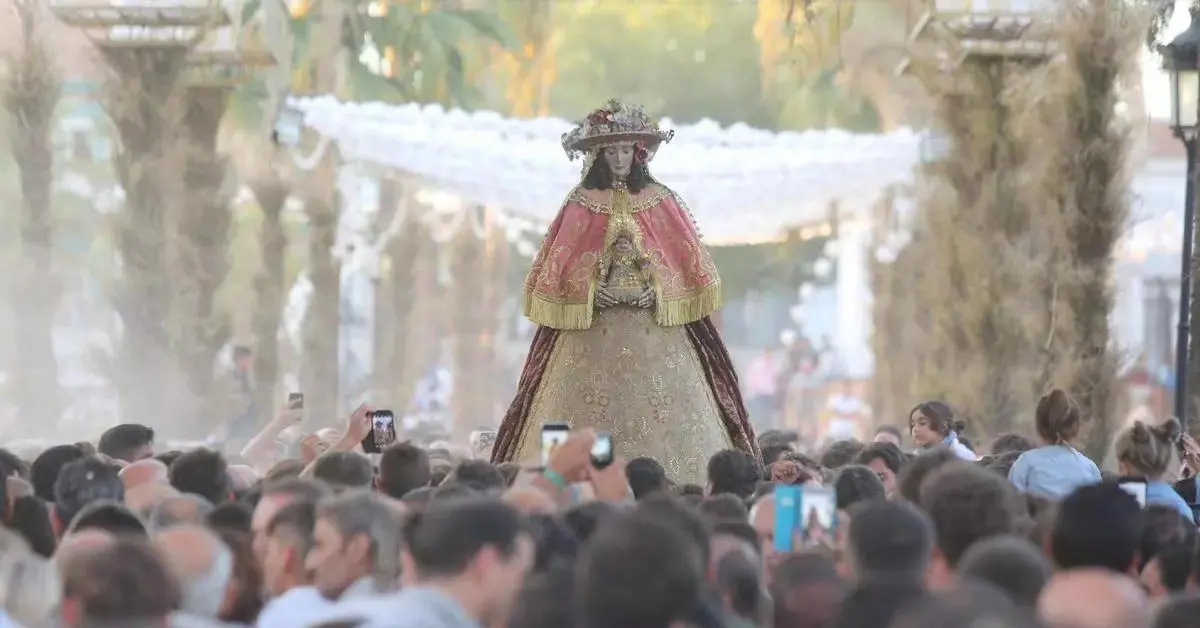 Turismo en Almonte: Guía completa para tu visita - Cuándo sale la Virgen del Rocío de Almonte turismo almonte - Cuándo sale la Virgen del Rocío de Almonte