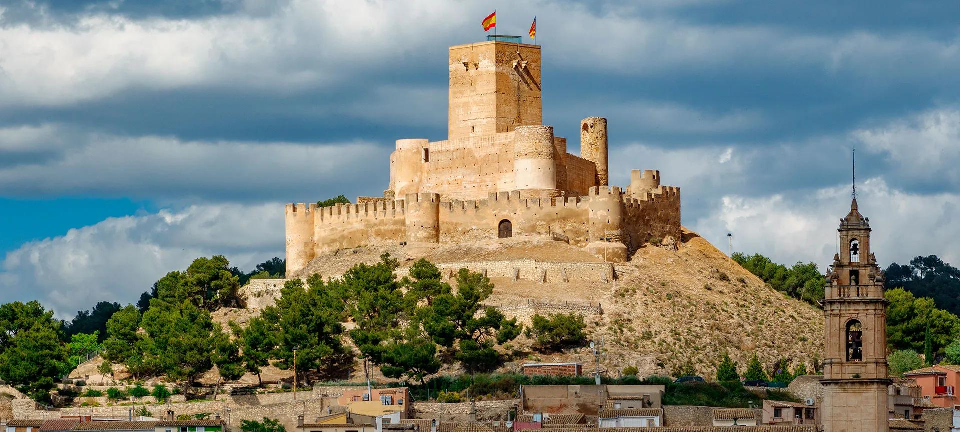 Turismo en Biar: Guía completa para descubrir la joya del Alto Vinalopó - Cuándo se construyó el castillo de Biar turismo biar - Cuándo se construyó el castillo de Biar