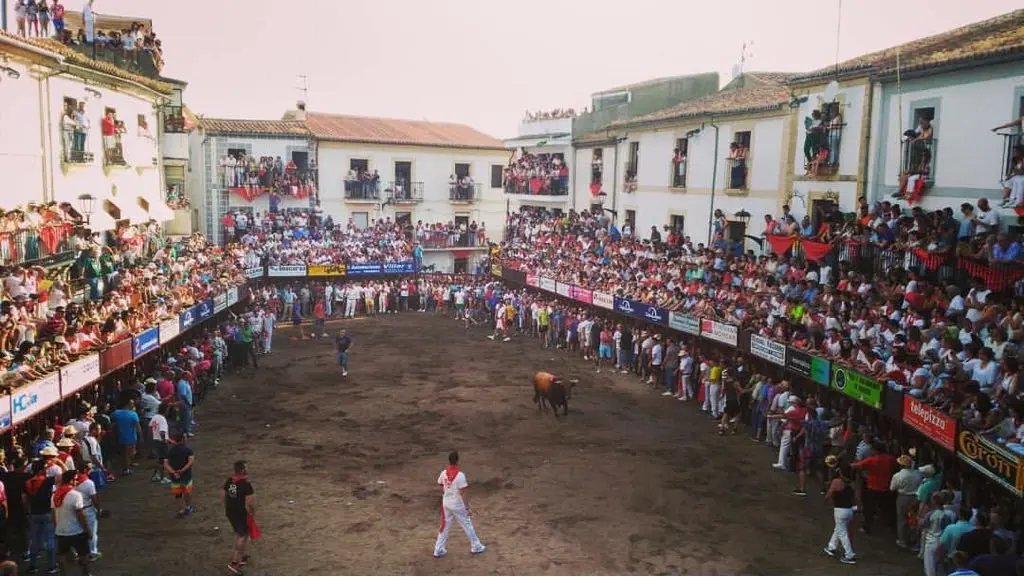<b>Coria Turismo</b>: Guía Completa de la Muy Noble y Muy Leal Ciudad - Cuándo son las fiestas de Coria coria turismo - Cuándo son las fiestas de Coria