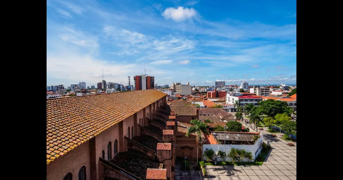 bus de turismo arequipa la paz - Cuántas horas hay de Arequipa a Bolivia