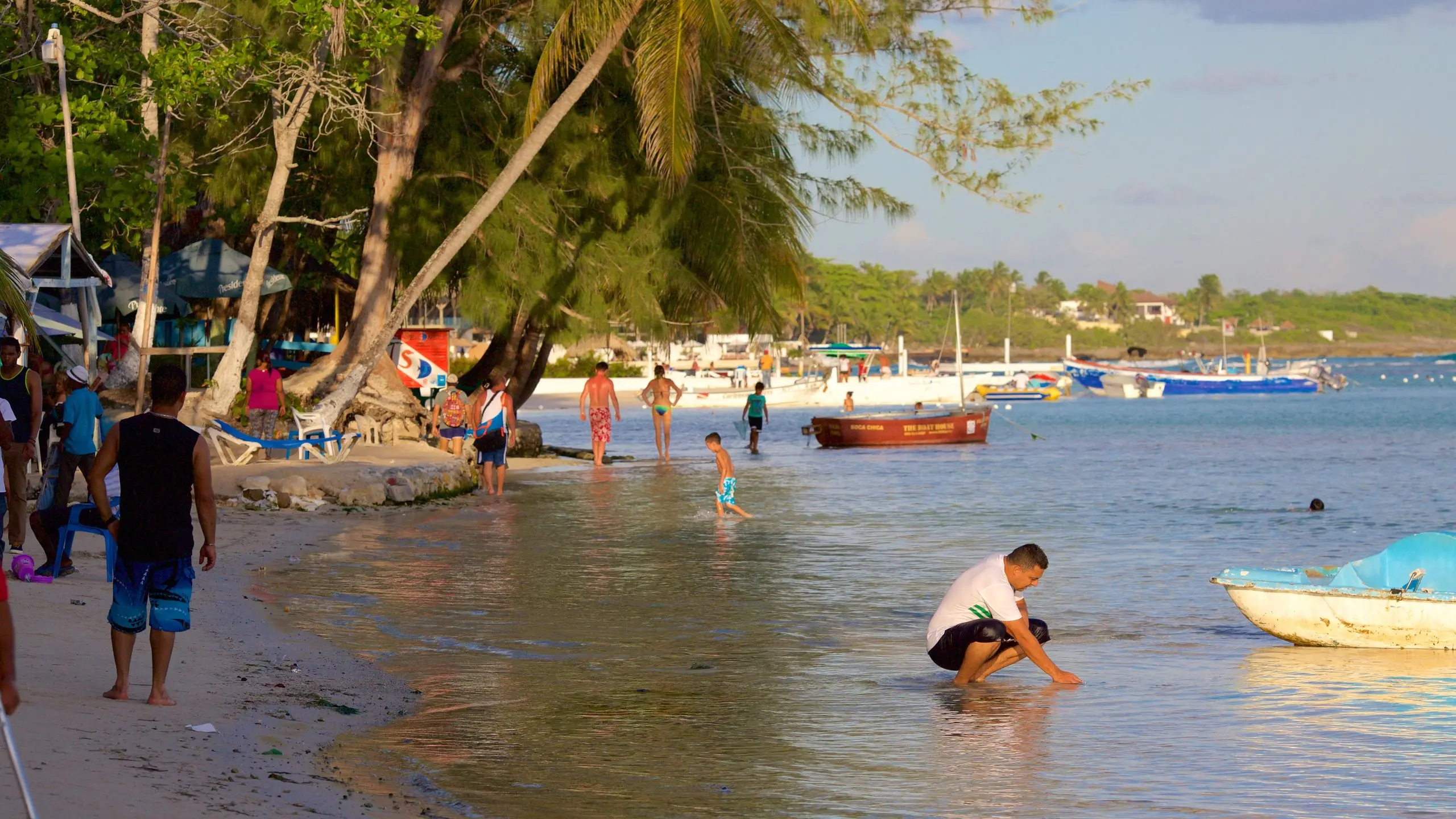 escaso turismo boca chica - Cuántas playas tiene Boca Chica