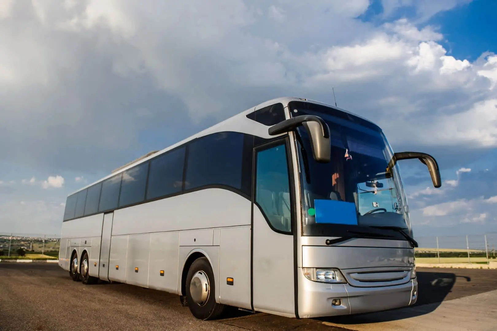 <b>Renta de Autobuses de Turismo en Morelia</b>: Tu Guía Completa para Viajes Grupales - Cuánto cuesta el boleto de autobús de Morelia a Lázaro Cárdenas renta de autobuses de turismo en morelia - Cuánto cuesta el boleto de autobús de Morelia a Lázaro Cárdenas