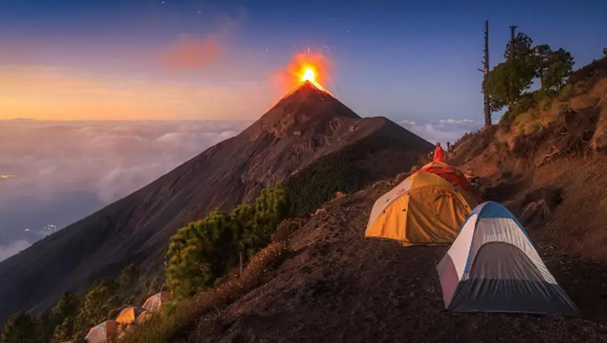 Volcán de Fuego Guatemala: Turismo, Costos y Experiencia - Cuánto cuesta el tour al volcán Acatenango volcan de fuego guatemala turismo - Cuánto cuesta el tour al volcán Acatenango
