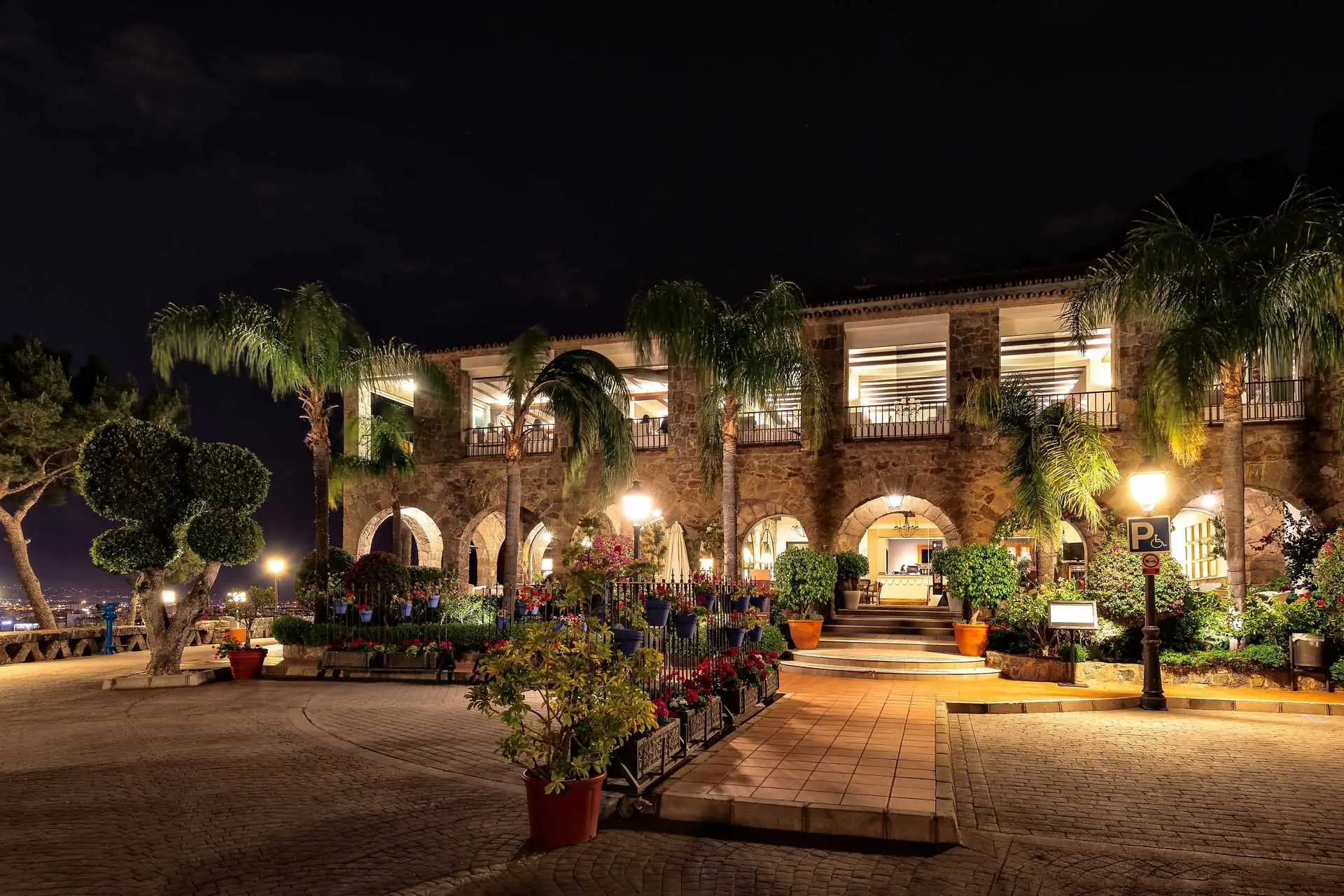 Parador de Málaga Golf: Precios, Servicios y Experiencia de Juego - Cuánto cuesta jugar al golf en el Parador de Málaga parador de turismo de malaga - Cuánto cuesta jugar al golf en el Parador de Málaga
