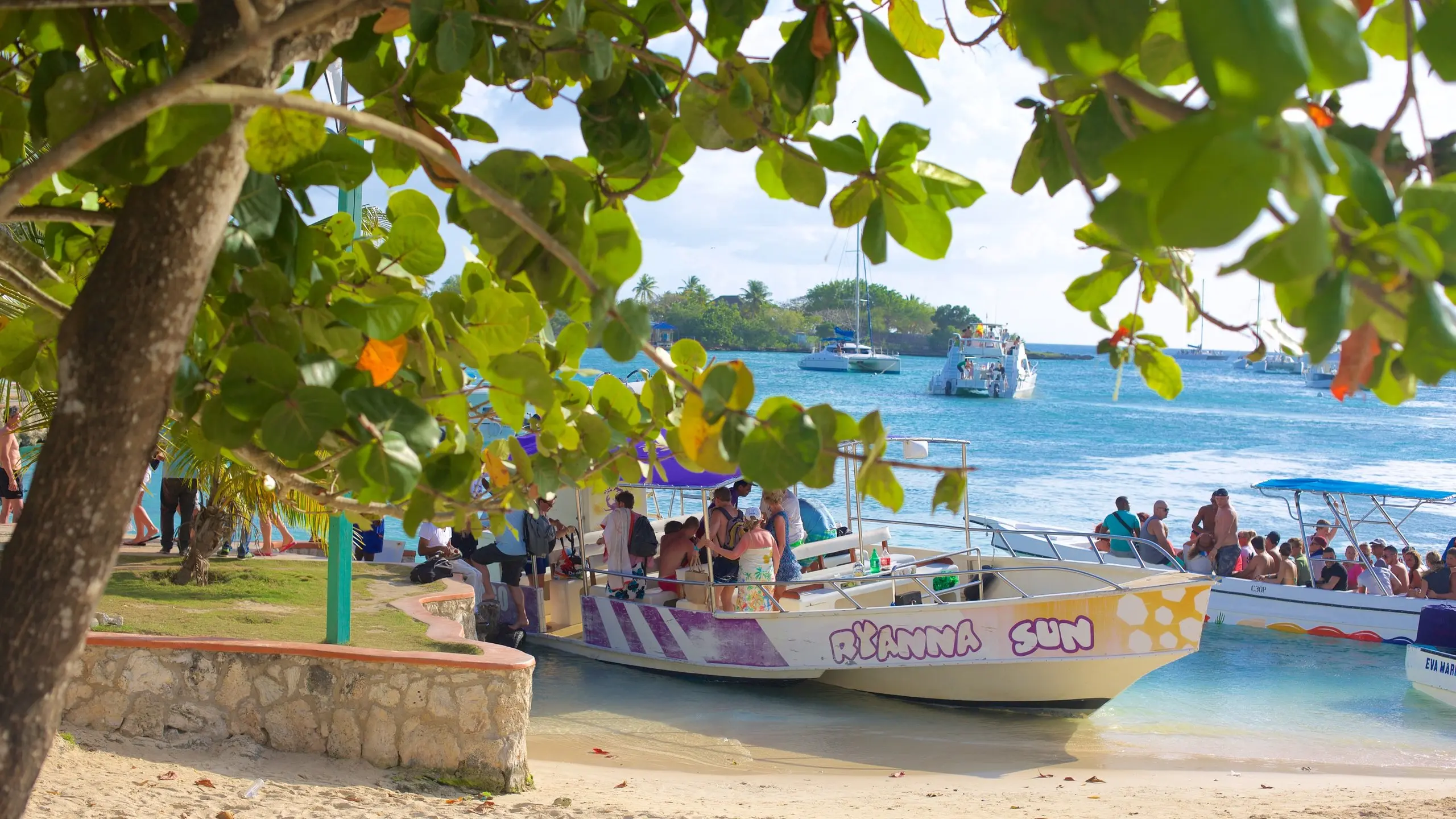 Planifica tu viaje a Punta Cana: Presupuesto, excursiones y consejos - Cuánto dinero se debe llevar a Punta Cana turismo-punta-cana.php - Cuánto dinero se debe llevar a Punta Cana