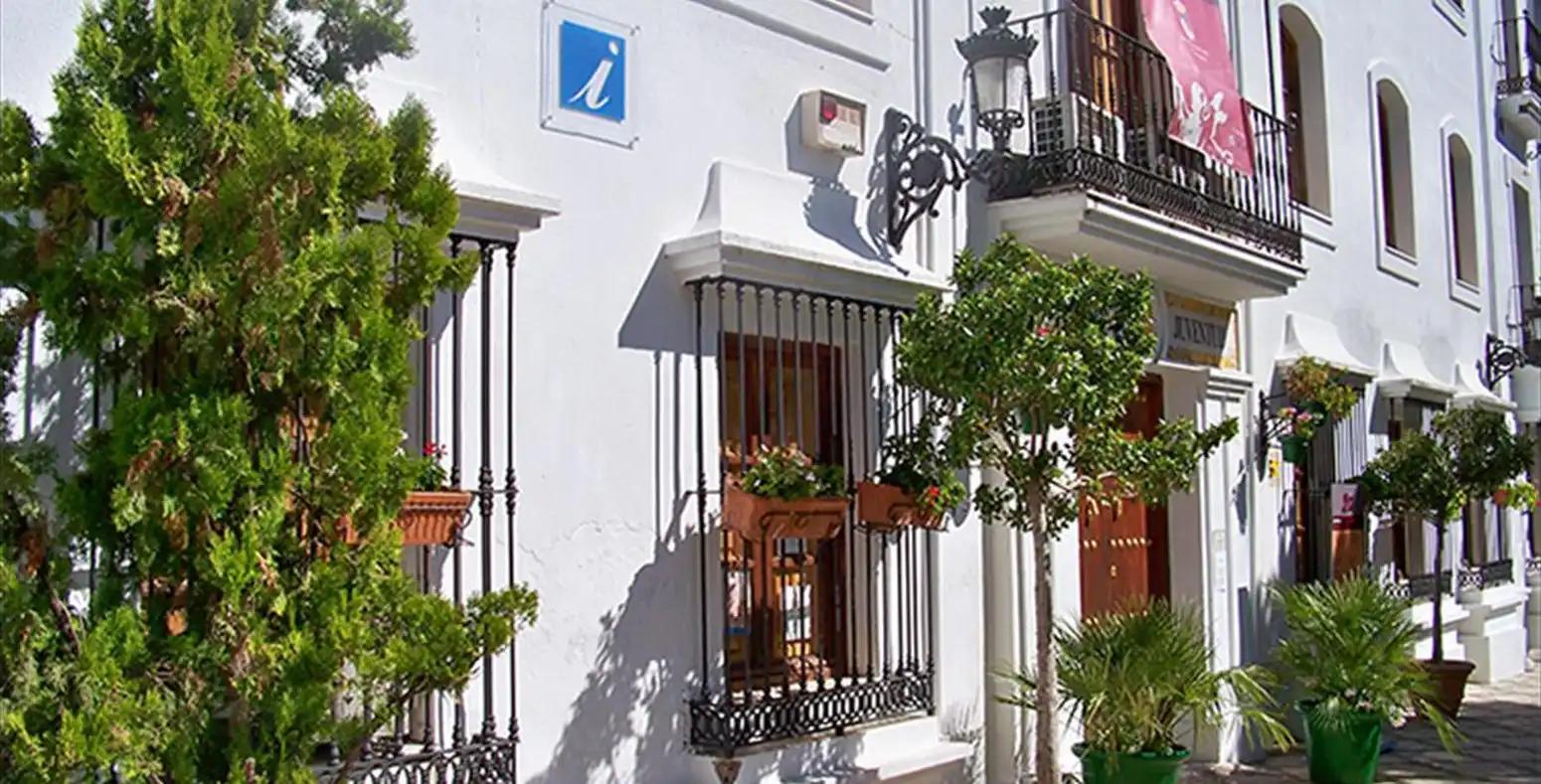 Guía Turística de Estepona: Descubre la Joya de la Costa del Sol - Cuántos habitantes hay en Estepona informacion y turismo estepona - Cuántos habitantes hay en Estepona