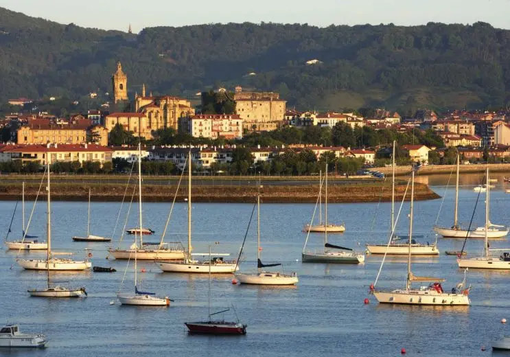 Turismo en Hondarribia: Guía completa para tu visita - Cuántos habitantes hay en Hondarribia hondarribia turismo bulegoa - Cuántos habitantes hay en Hondarribia
