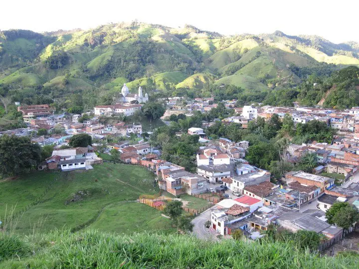 Caracolí, Antioquia: Turismo, Historia y Naturaleza - Cuántos habitantes tiene Caracoli, Antioquia caracoli antioquia turismo - Cuántos habitantes tiene Caracoli, Antioquia
