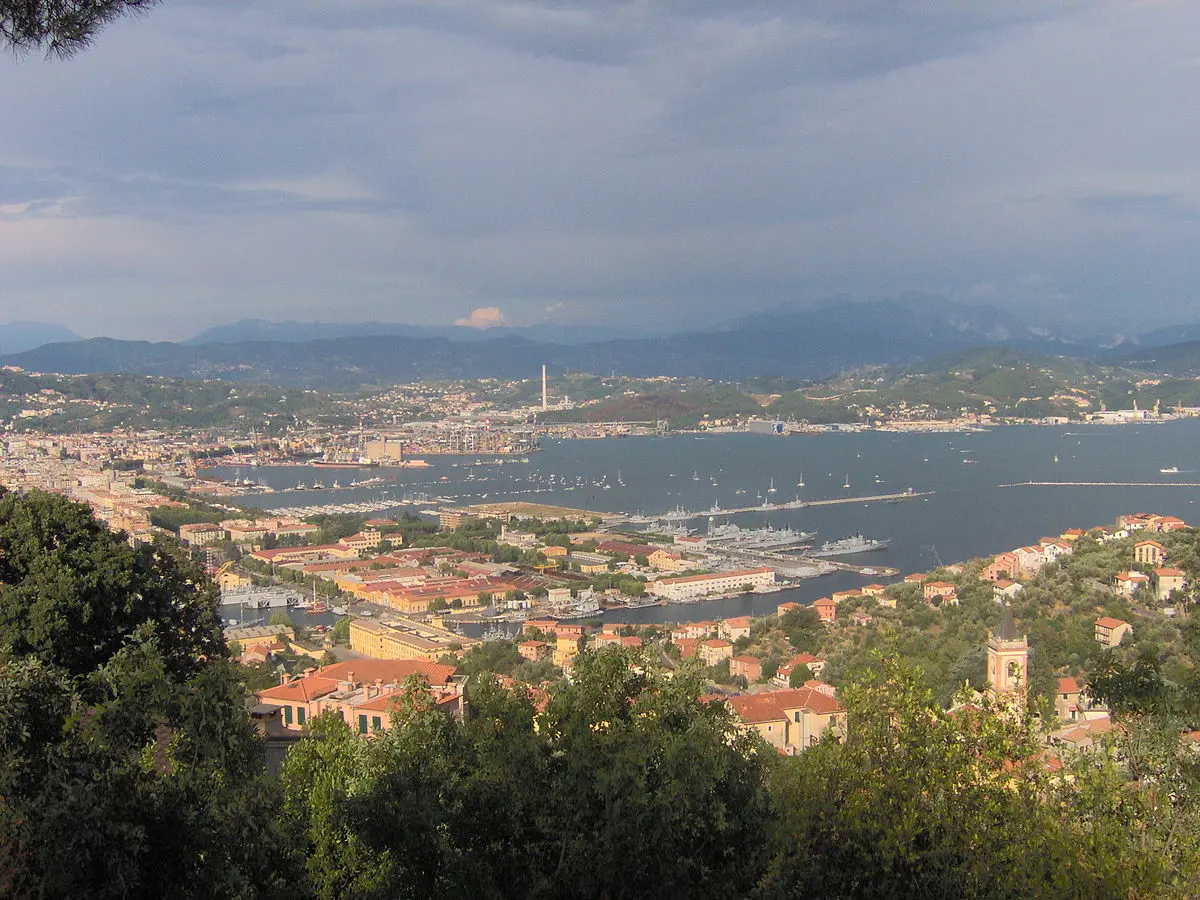 oficina turismo la spezia - Cuántos habitantes tiene La Spezia