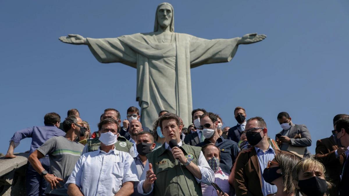 Cristo Redentor: Turismo, Promedio y Datos Relevantes - Cuántos kilómetros tiene el Cristo Redentor cristo redentor turismo en el area promedio - Cuántos kilómetros tiene el Cristo Redentor