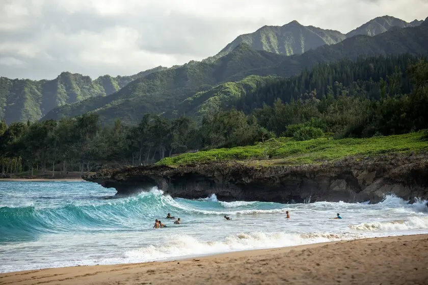 Hawái: Un paraíso turístico con desafíos de sostenibilidad - Cuántos turistas recibe Hawaii al año ministra de turismo hawaii - Cuántos turistas recibe Hawaii al año