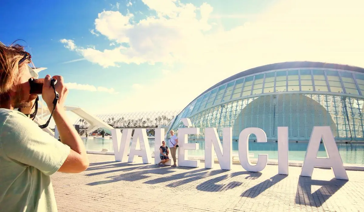 nota de corte turismo valencia - Cuantos turistas van a Valencia