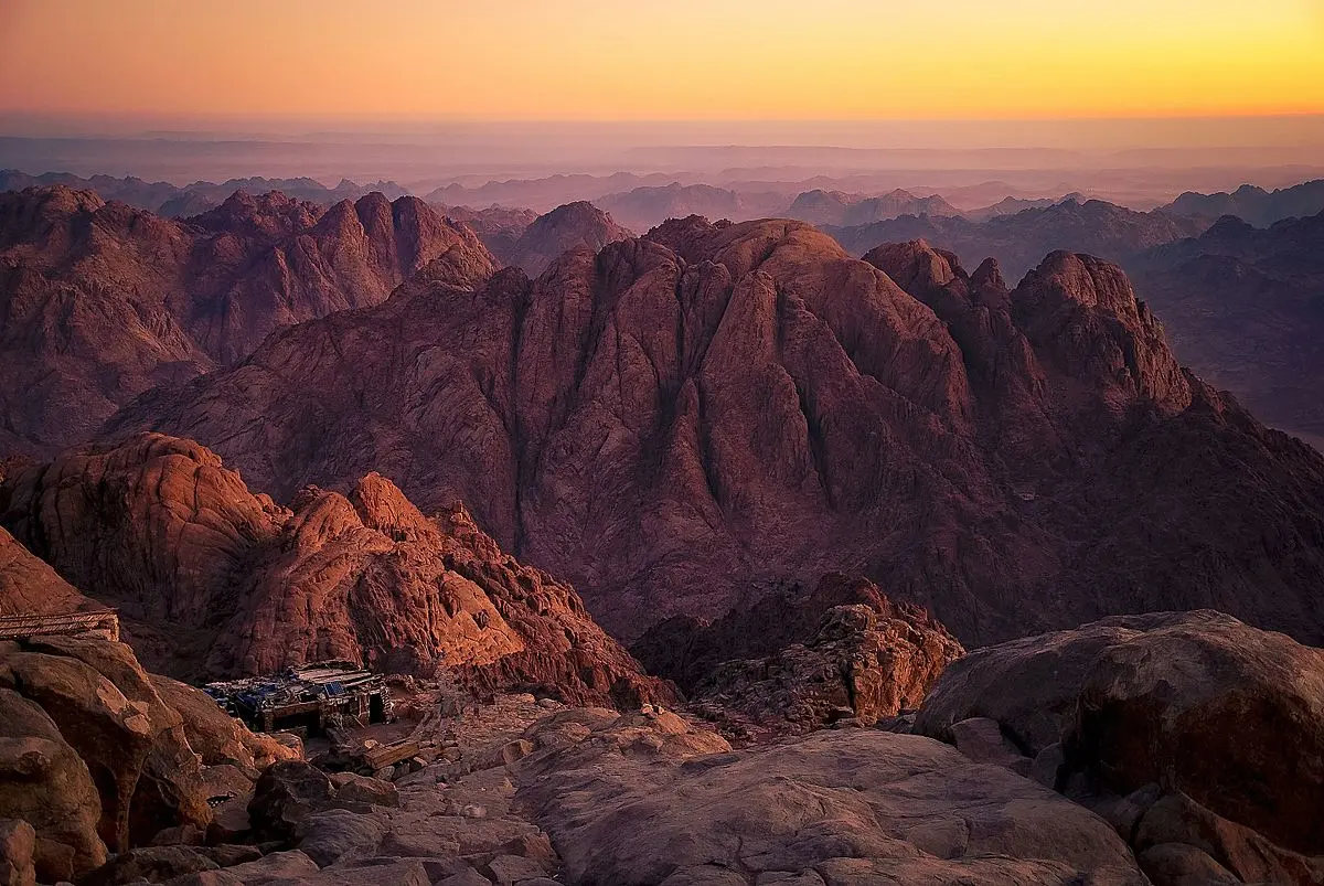 Península del Sinaí: Turismo, Historia y Aventura en el Corazón de Egipto - De qué nacionalidad es Sinaí peninsula del sinai turismo - De qué nacionalidad es Sinaí