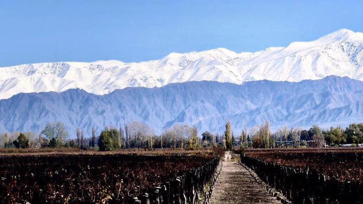 Bandera Argentina en Mendoza: Turismo, Historia y Significado - Dónde está la bandera original de Argentina bandera argentina mendoza turismo - Dónde está la bandera original de Argentina
