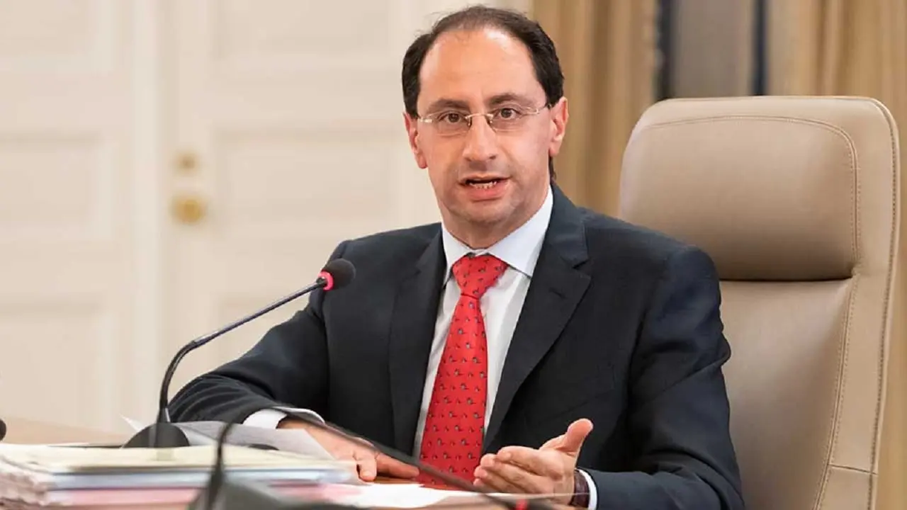 josé manuel restrepo ministro de comercio industria y turismo - Dónde estudió Juan Manuel Restrepo