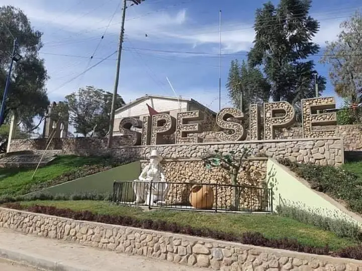 sipe sipe turismo - En qué año fue el terremoto de Sipe Sipe