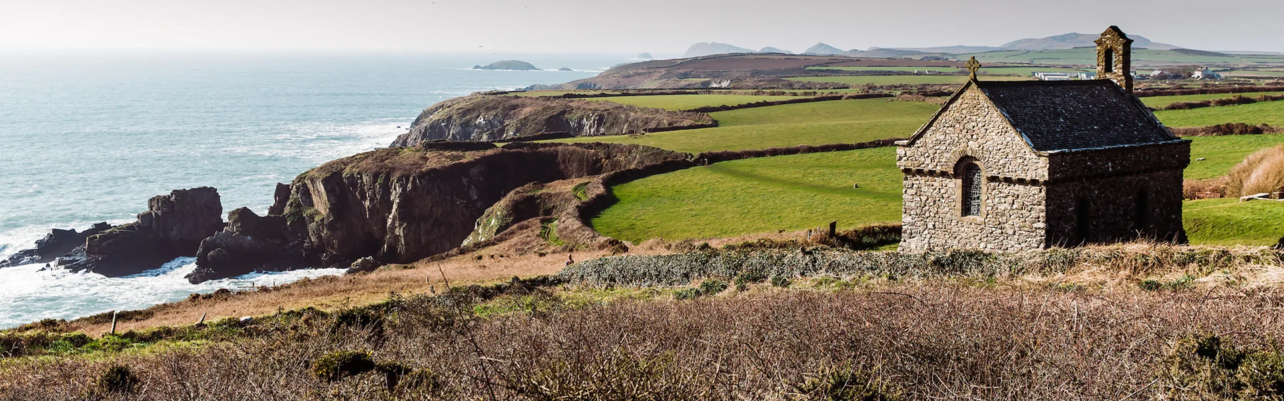 Turismo Celta en Gran Bretaña: Un Viaje a Través del Tiempo - Es Gales una cultura celta turismo celta en britania - Es Gales una cultura celta
