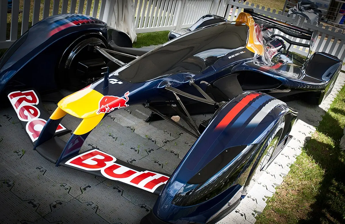 red bull gran turismo - Es real el Red Bull X2010