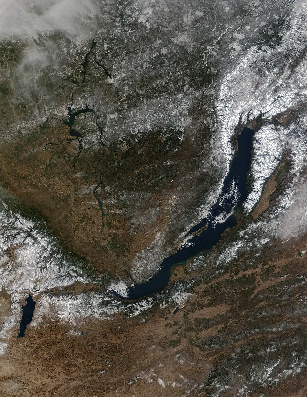 lake baikal turismo - Is it safe to swim in Lake Baikal