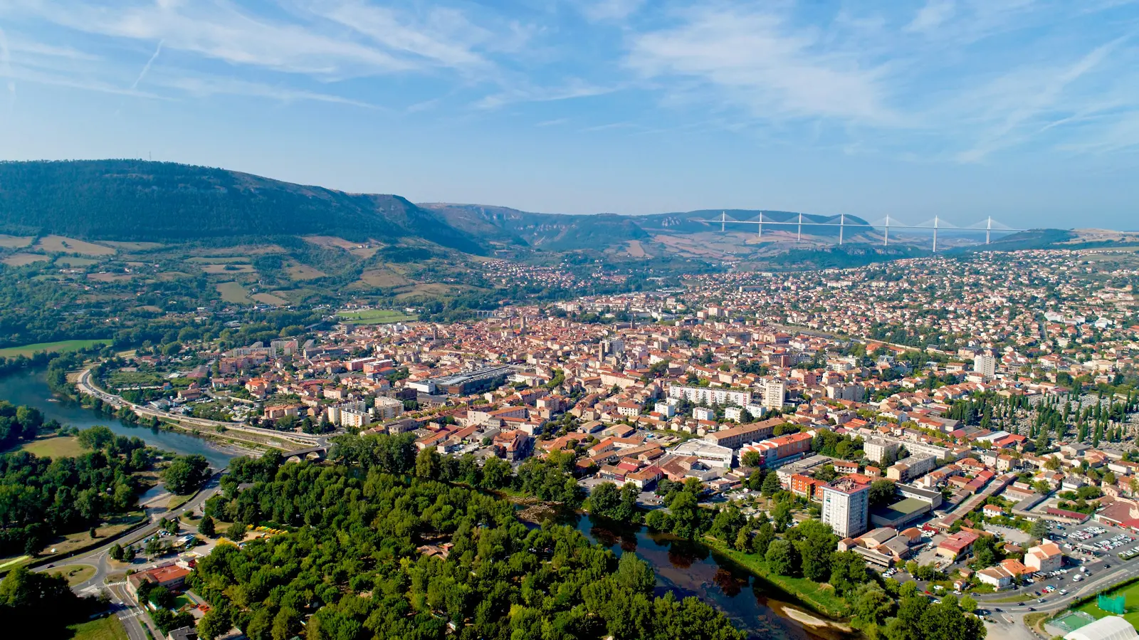 Viaducto de Millau: Un Gigante de Ingeniería y Atractivo Turístico de Millau - Merece la pena visitar Millau millau turismo - Merece la pena visitar Millau