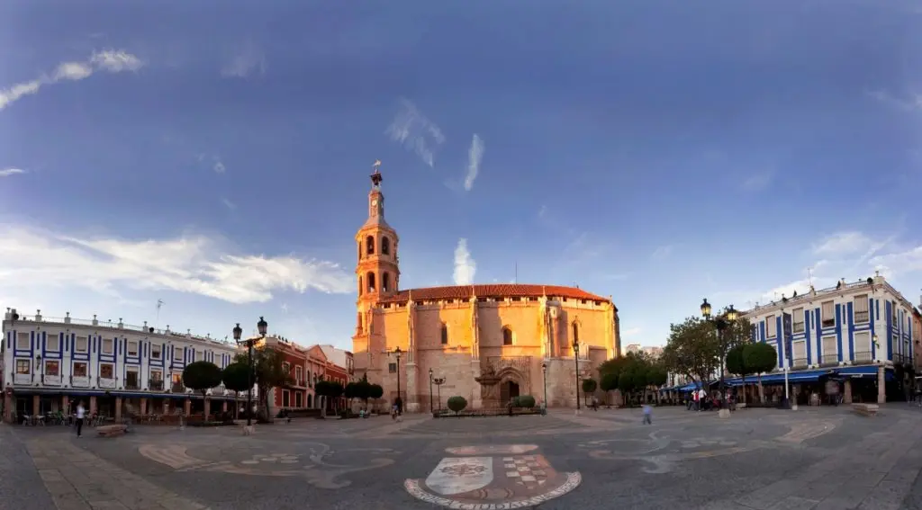 turismo valdepeñas - Merece la pena visitar Valdepeñas