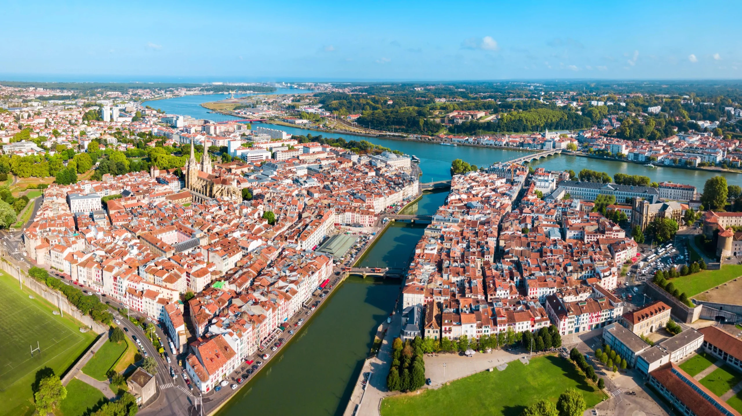 <b>Bayona Turismo</b>: Una Guía Completa para Descubrir la Perla Vasca Francesa - Por qué es famosa Bayona bayona turismo - Por qué es famosa Bayona