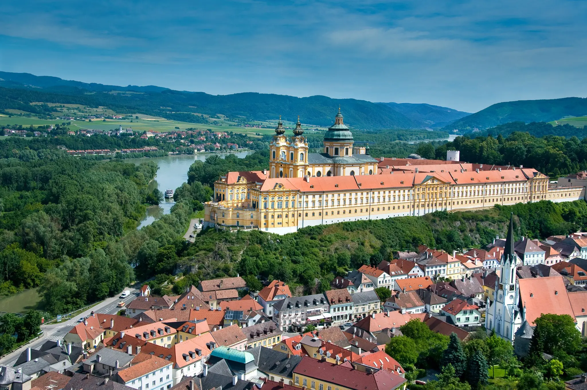 Melk, Austria: Una joya del turismo austriaco - Por qué es famosa la Abadía de Melk melk austria turismo - Por qué es famosa la Abadía de Melk