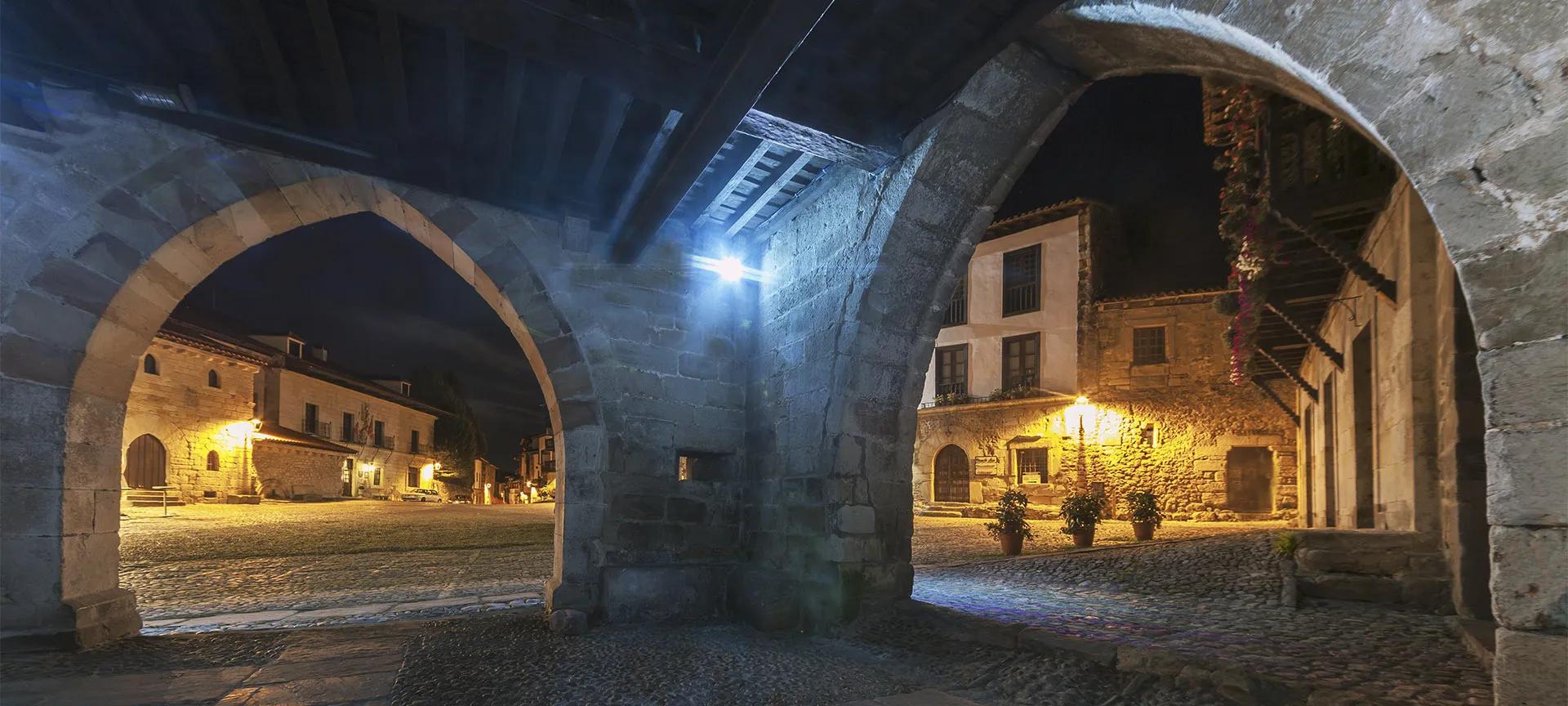 Santillana del Mar: Turismo, Qué Ver y Guía Completa - Por qué es famosa Santillana del Mar santillana del mar turismo que ver - Por qué es famosa Santillana del Mar