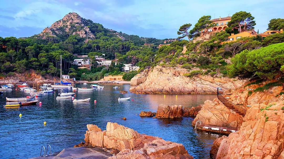 Casa de Cambio en la Costa Brava: Tu Guía Completa - Por qué la costa brava se llama así casa de cambio turismo costa brava - Por qué la costa brava se llama así
