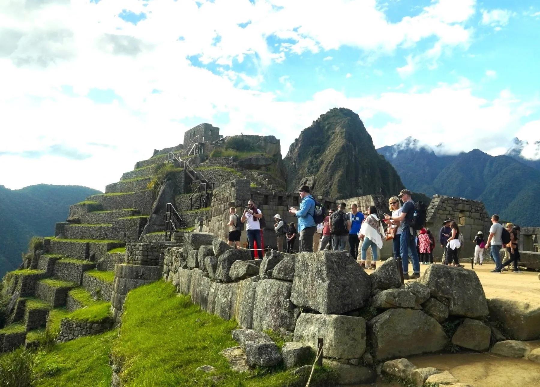 El auge del turismo en Cusco: Un recorrido por su historia - Por qué la gente visita Cusco, Perú como se inicio la difusión del turismo en el cusco - Por qué la gente visita Cusco, Perú