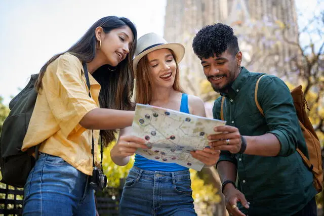 Guía de Turismo: Sueldo, Requisitos y Perspectivas Laborales - Puedes ganarte la vida siendo guía turístico guia de turismo sueldo - Puedes ganarte la vida siendo guía turístico