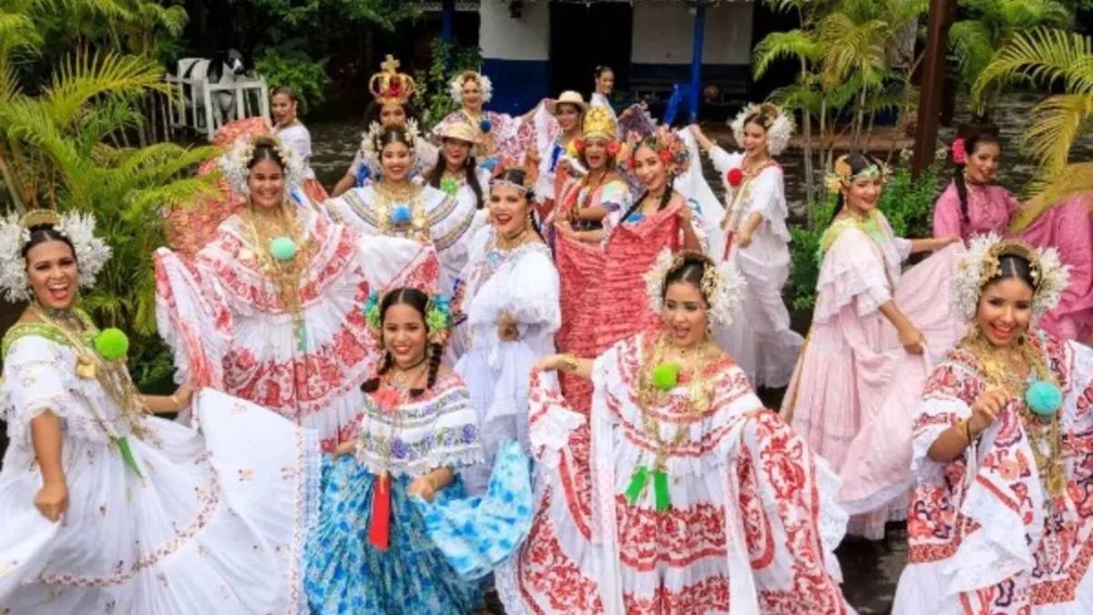 Turismo Pollera Panamá: Una Experiencia Inolvidable - Qué actividades se realizan en el Desfile de las Mil Polleras turismo pollera panama - Qué actividades se realizan en el Desfile de las Mil Polleras