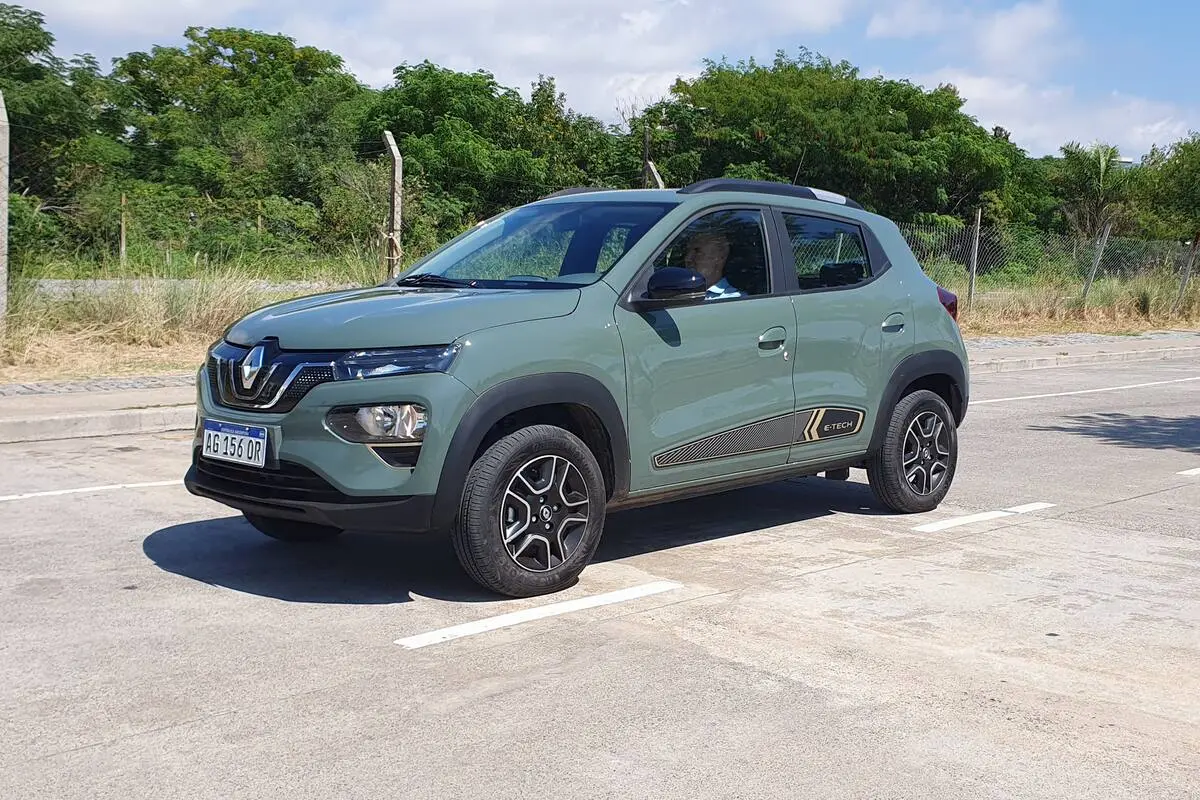 <b>Renault Clio</b>: Análisis Exhaustivo del Interior y sus Versiones - Qué auto reemplazó al Clio renault clio turismo nacional - Qué auto reemplazó al Clio
