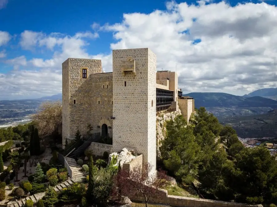 Paradores de Turismo de España: Una Experiencia Inolvidable - Qué contiene un Parador turístico qué caracteriza a los paradores de turismo de españa - Qué contiene un Parador turístico