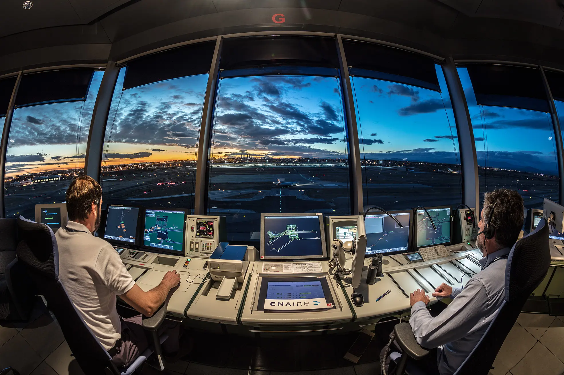 turismo y el control de transito aereo - Qué es el control de tráfico aéreo