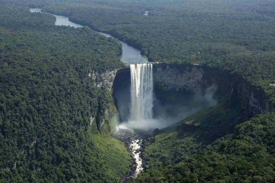 guayana britanica turismo - Qué es lo más representativo de Guyana