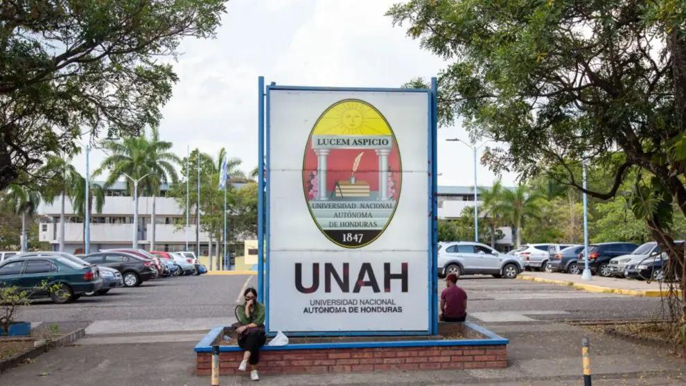 como se llama la carrera de turismos en unah honduras - Qué es una licenciatura en Ecoturismo