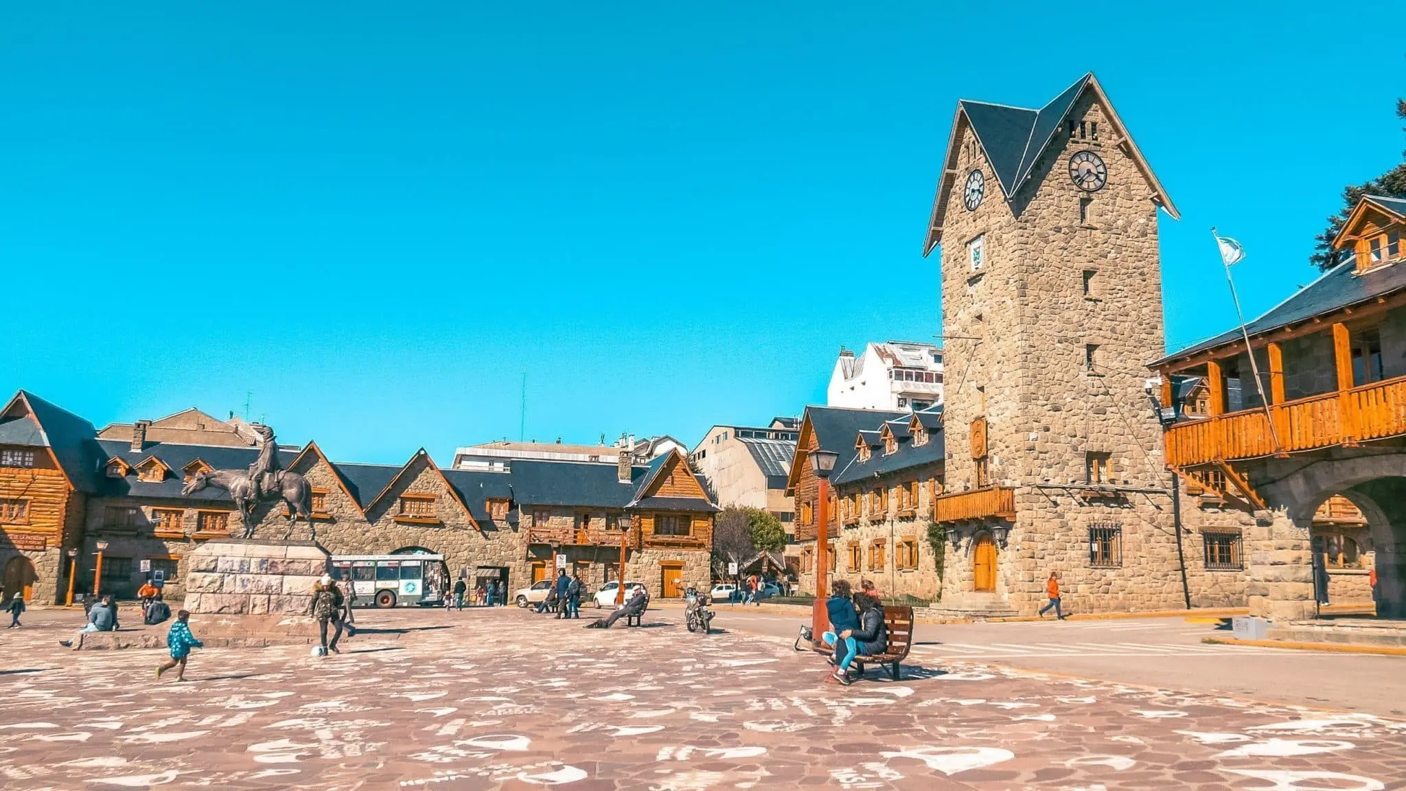 Centro Cívico Bariloche: Turismo, Historia y Atracciones - Qué hacer en Bariloche por mi cuenta centro civico bariloche turismo - Qué hacer en Bariloche por mi cuenta
