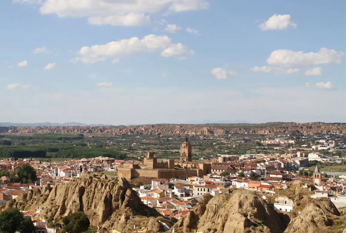 guadix turismo - Qué hacer un domingo en Guadix