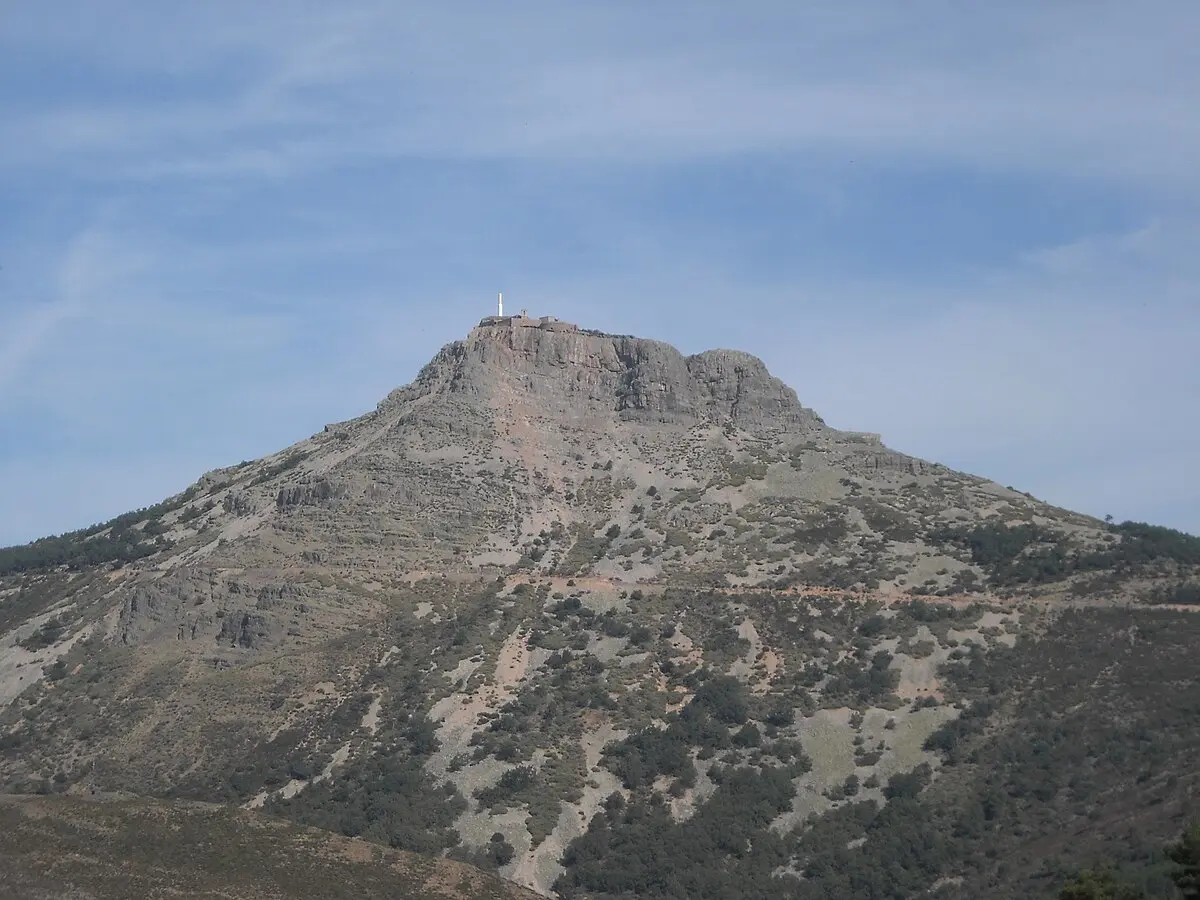 turismo sierra de francia - Qué hay en la peña de Francia