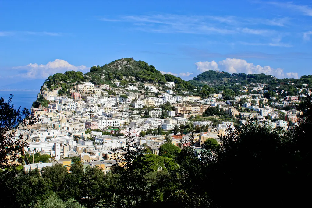 Isla de Capri: Turismo, Guía Completa y Consejos para tu Visita - Qué idioma hablan en Capri isla de capri turismo - Qué idioma hablan en Capri