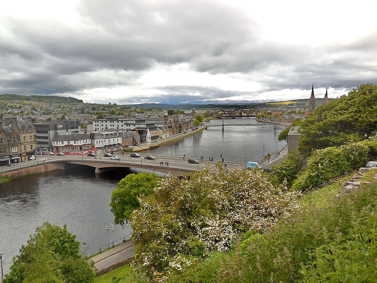 inverness turismo - Qué idioma se habla en Inverness