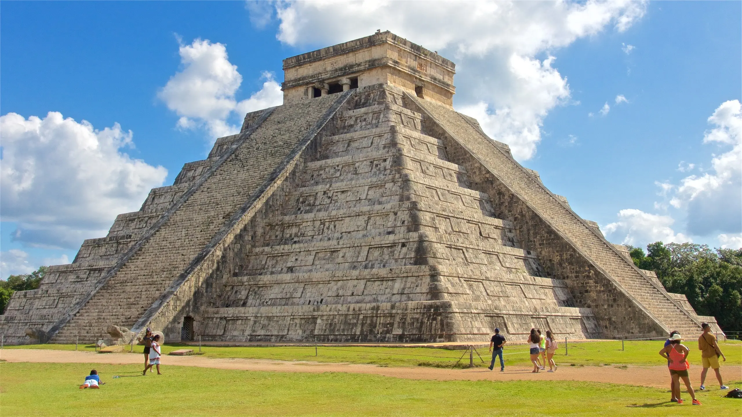 Influencia del Turismo en Chichén Itzá: Un Análisis del Impacto - Qué importancia tuvo la ciudad de Chichén Itzá en la época precolombina cómo influye el turismo en el chichén itzá - Qué importancia tuvo la ciudad de Chichén Itzá en la época precolombina